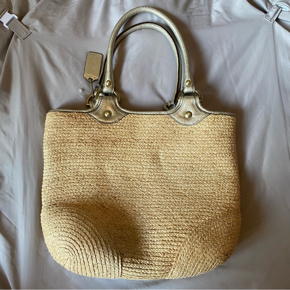 Coach Bag 😍 - Picture 5 of 6